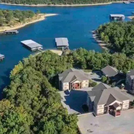 Rockwood Condos On Table Rock Lake With Boat Slips-3