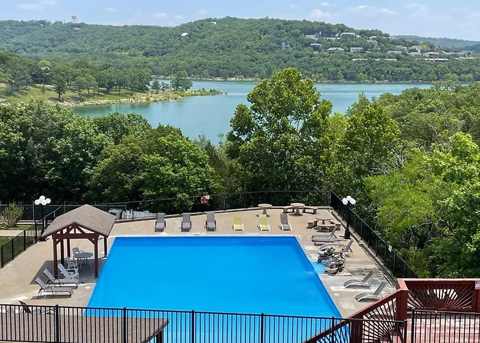 Rockwood Condos On Table Rock Lake With Boat Slips